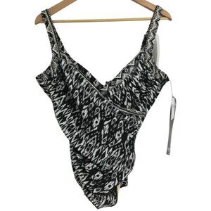 Miraclesuit One Piece Underwire Swimsuit Size 16 Black White Geometric Wrap